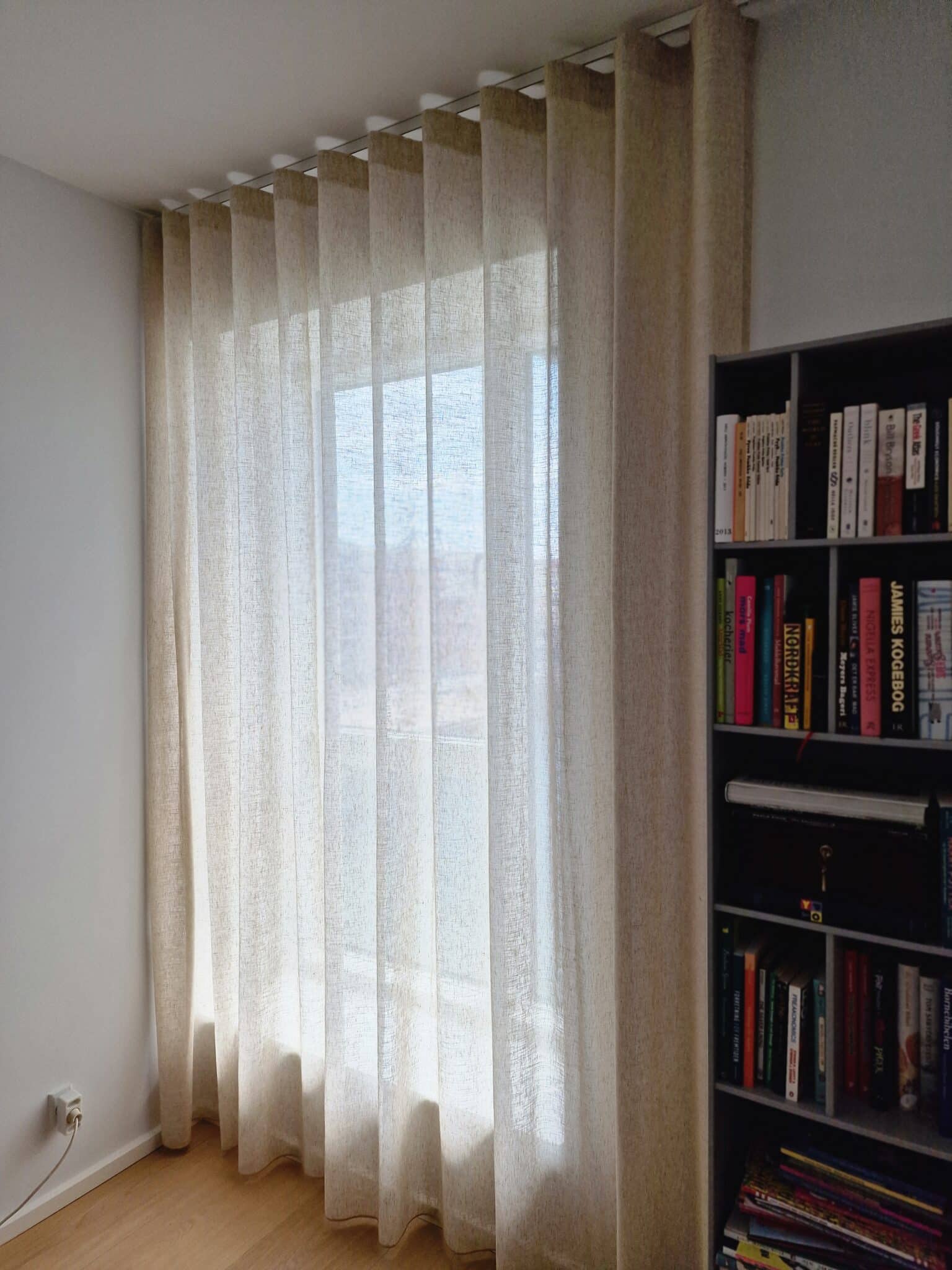 Beige gardiner i Søborg